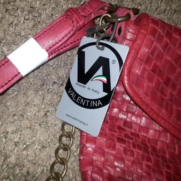 VALENTINA-Red Woven Leather-Crossbody/Shoulder Straps-AUTHENTIC-NWT-Gorgeous - Picture 2 of 5